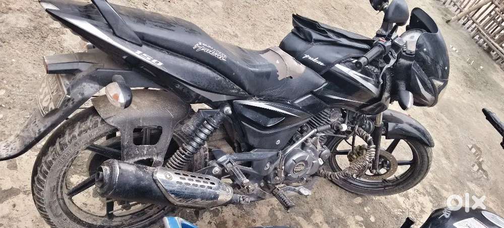 50 KA AVERAGE DETA HAI, 2018 Model Hai, Fully Condition me Gaadi hai