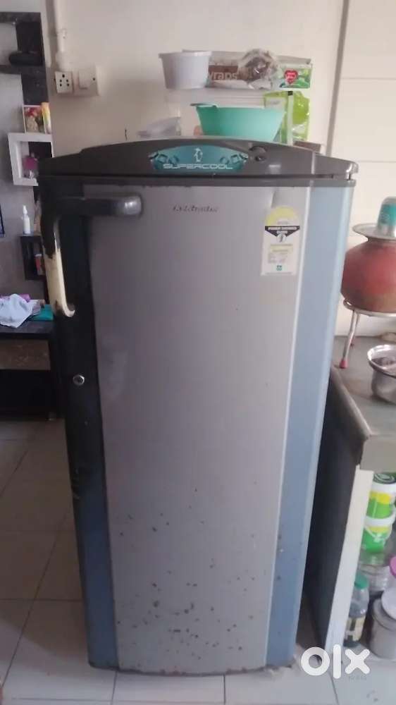 Kelvinator fridge