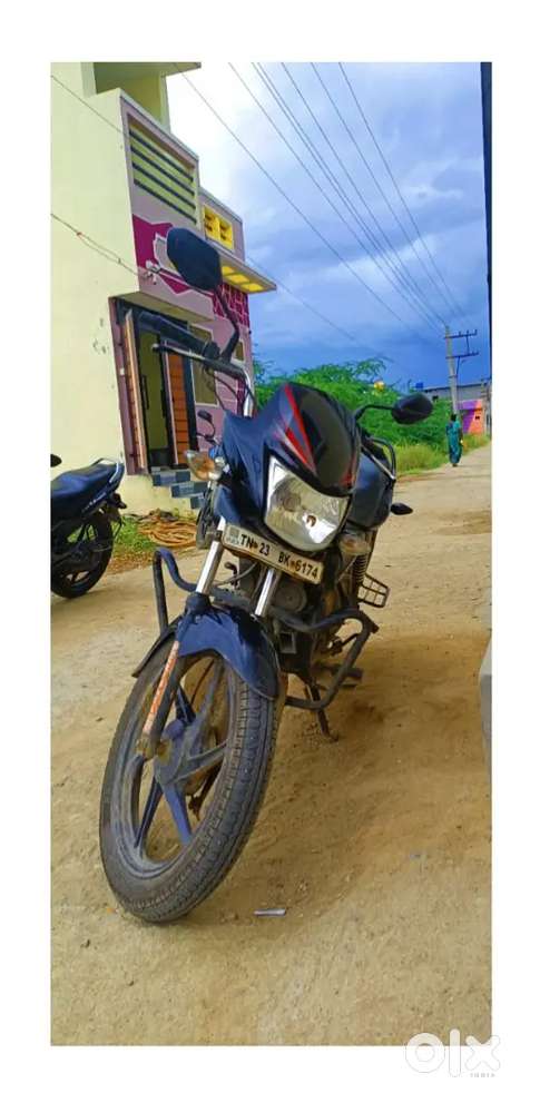 Hona shine 2014 model