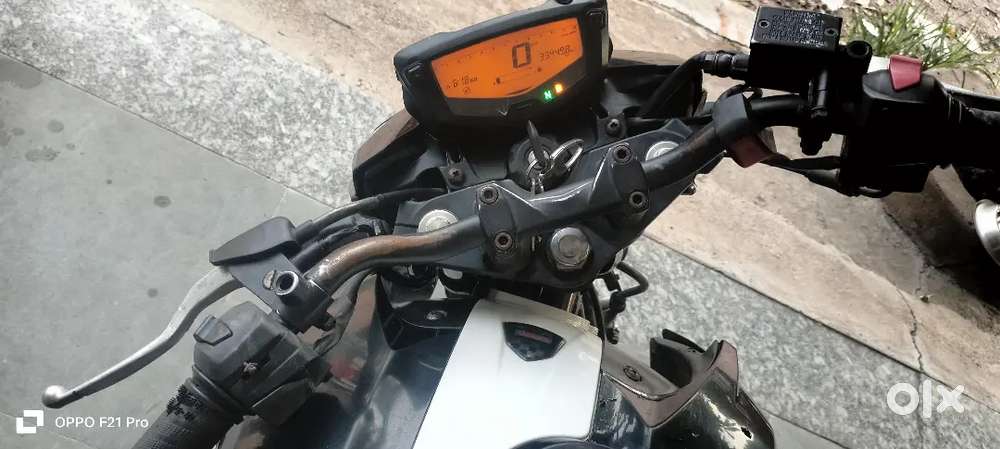 Gadi ok hai but engine me haaf kam hai par gadi runing par hai