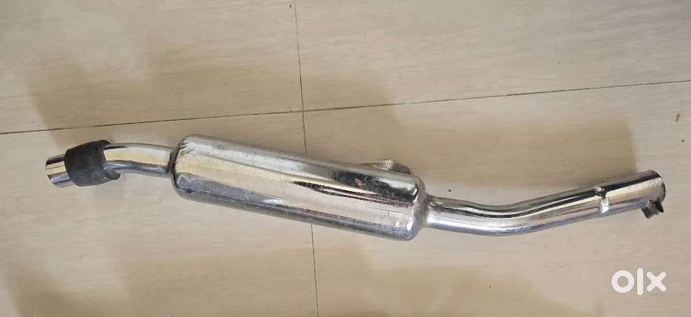 Royal Enfield Bullet Angular exhaust, RD handle bar, RE Knuckle gaurd