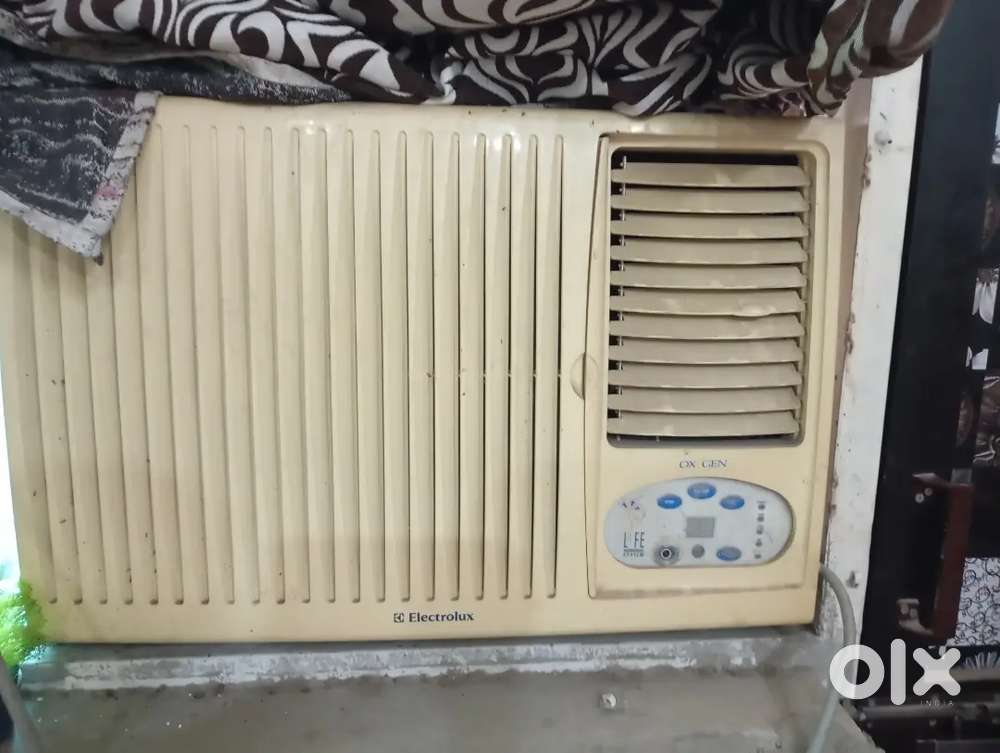 AC window oxgen