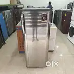 200ltrs Samsung single door fridge in excellent condition available