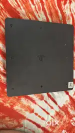 PS4 Standard 2018 model + ps4 controller