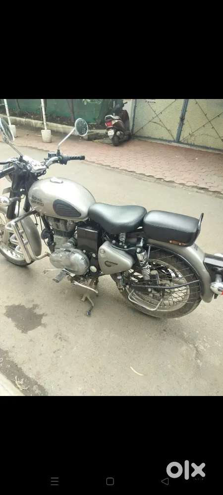 Royal Enfield 350 Metalic Grey