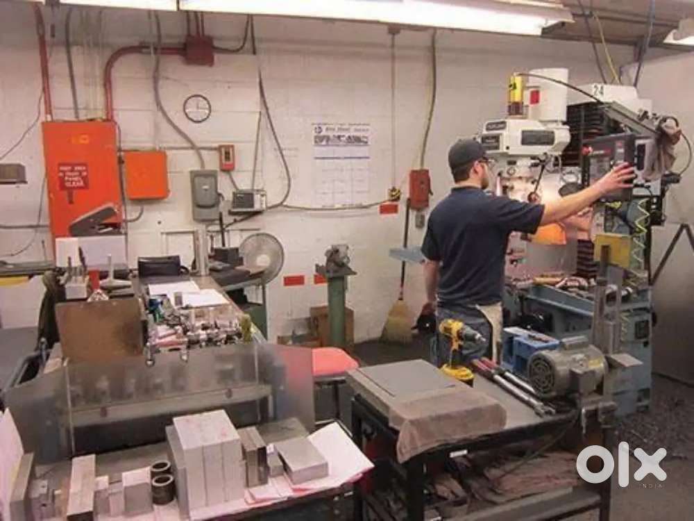 Tool room technician