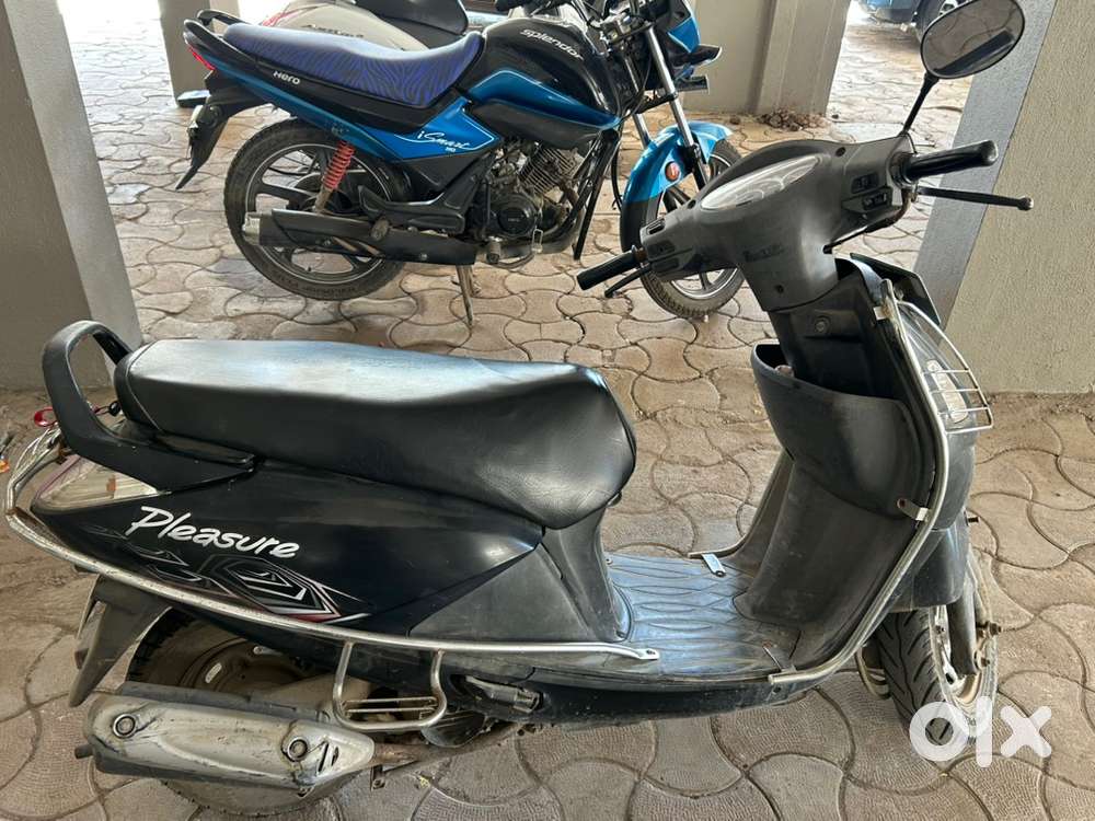 Hero Honda Pleasure - 2011 model
