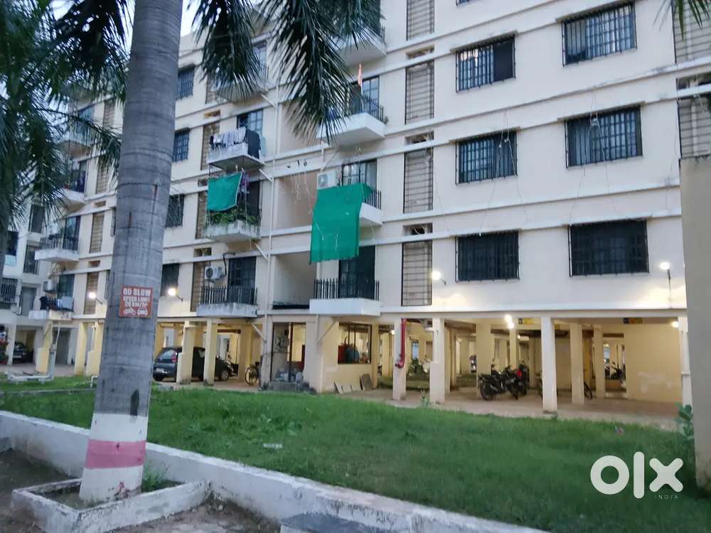 To let (Rs.7000 per month)or Sell (Rs.20 lacs)2 BHK Flat at 1st floor