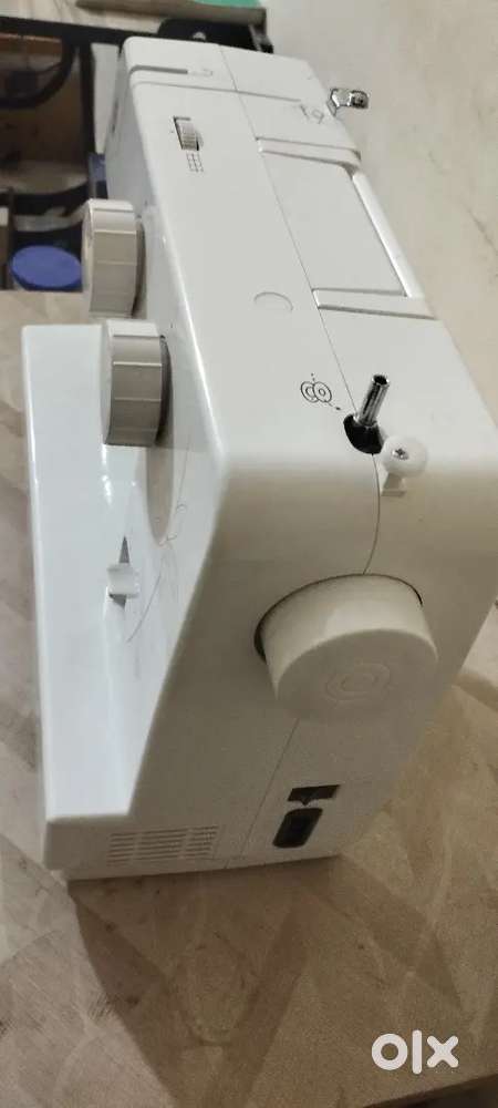 Fashion maker, singer promise sewing machine