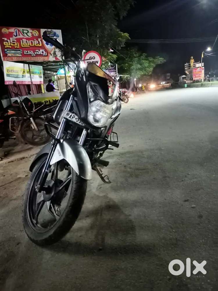 Glamour in good condition