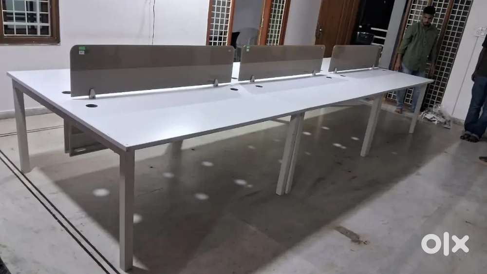 Office tables manufacturer