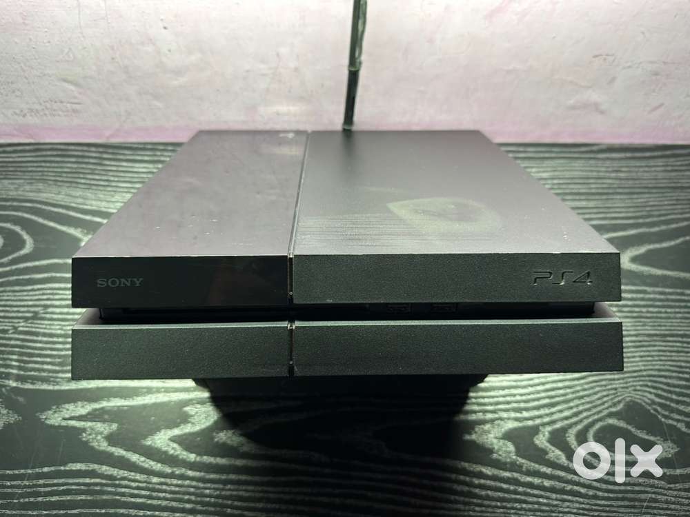 PS4 1 TB For Sale