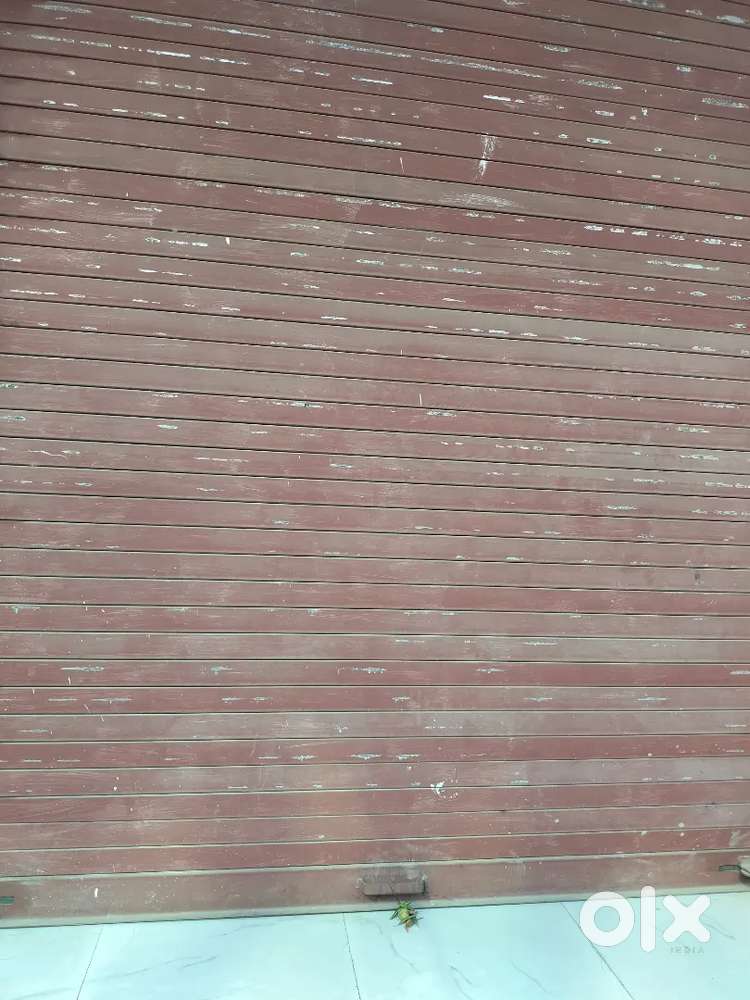 Shop for rent in new Ashok nagar delhi 96