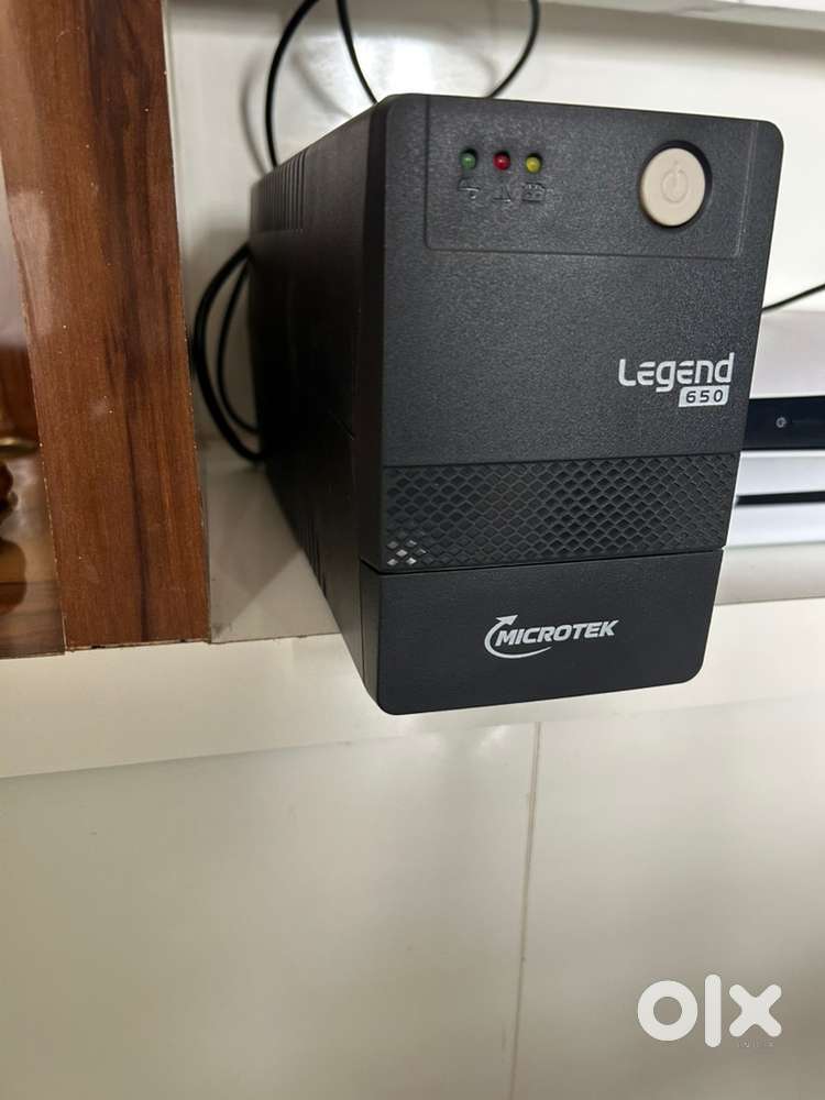 Microtek Legend 650 UPS