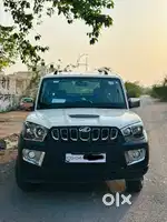 Mahindra Scorpio S3
