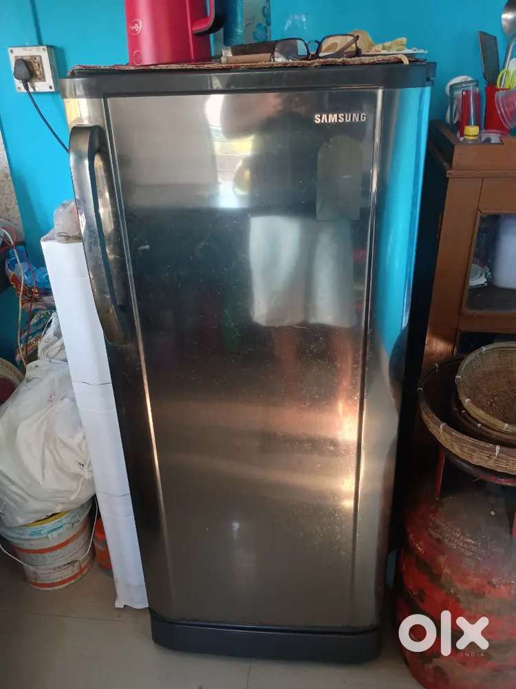Samsung refrigerator for sale