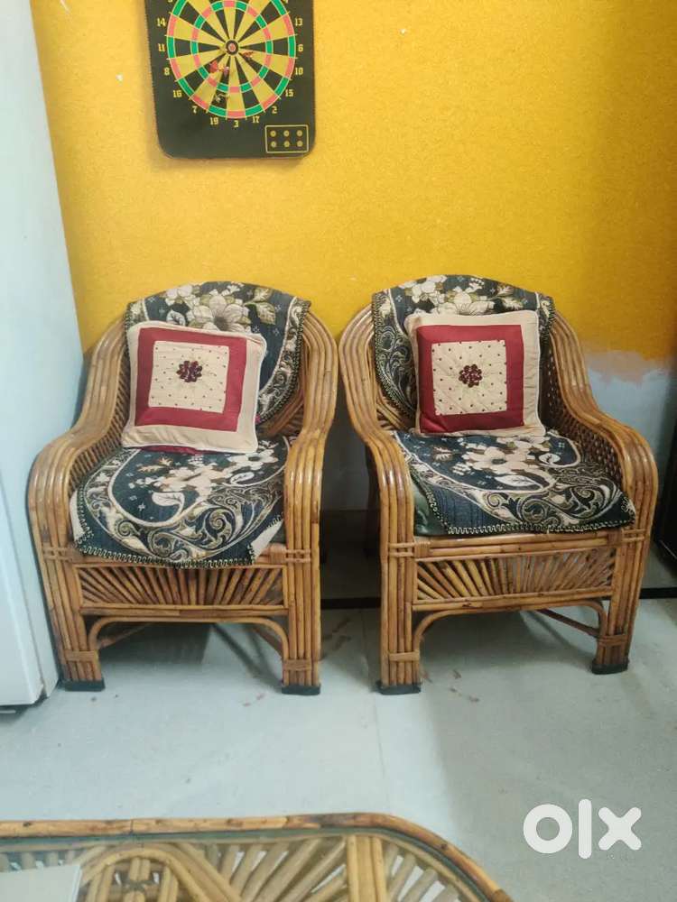 2 side samll sofa and one big sofa and a glass table