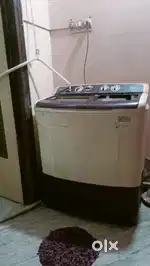 Godrej 7kg working candisan m h