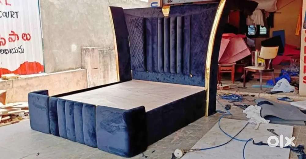 Queen size bed available in starf dream furniture