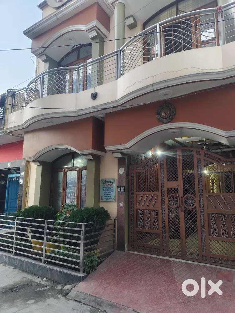 Only collage students ke leye hai