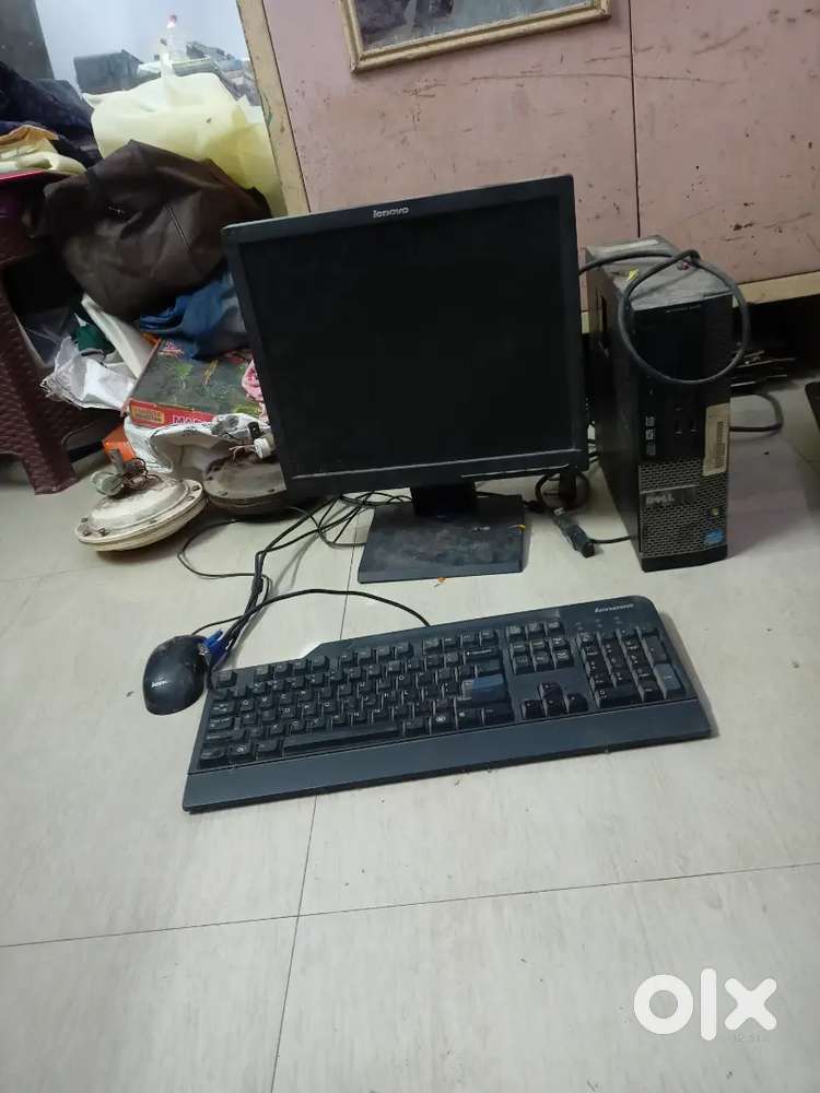 Computer lenovo (not working condition)