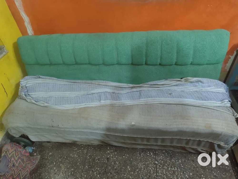 4 bed sofa