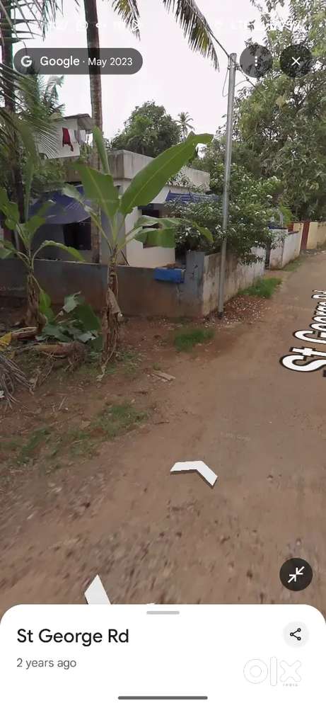 Property in kummanam 4.5 cent. 700 sq ft house with 3 bedrooms.
