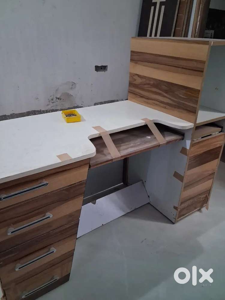 Premium counter computer & printer compatible for sale