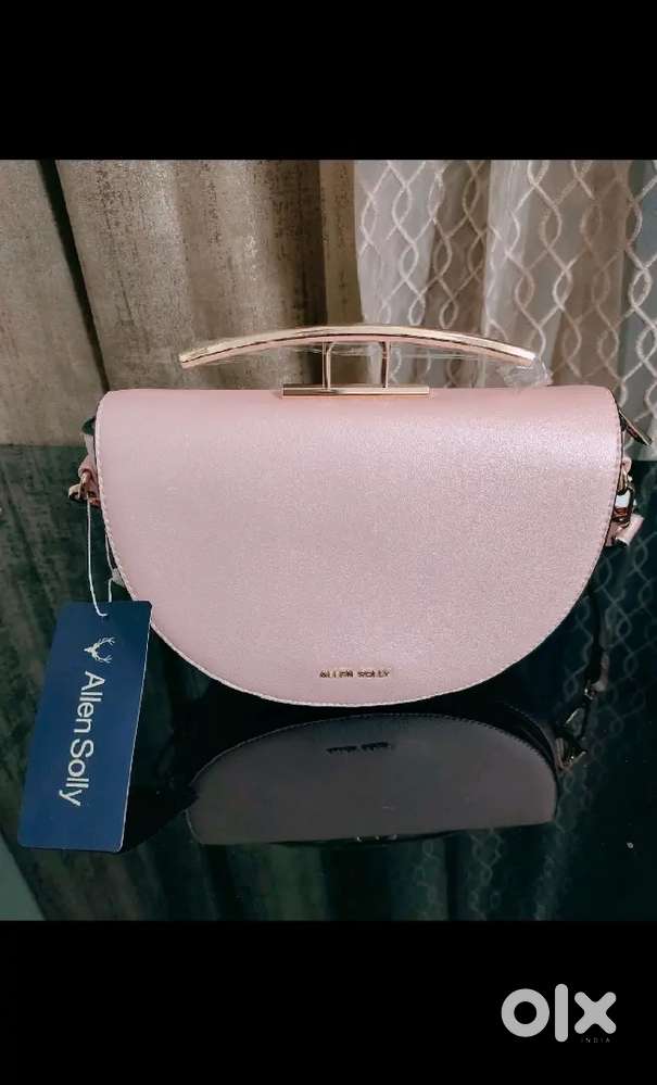 Allen Solly bag