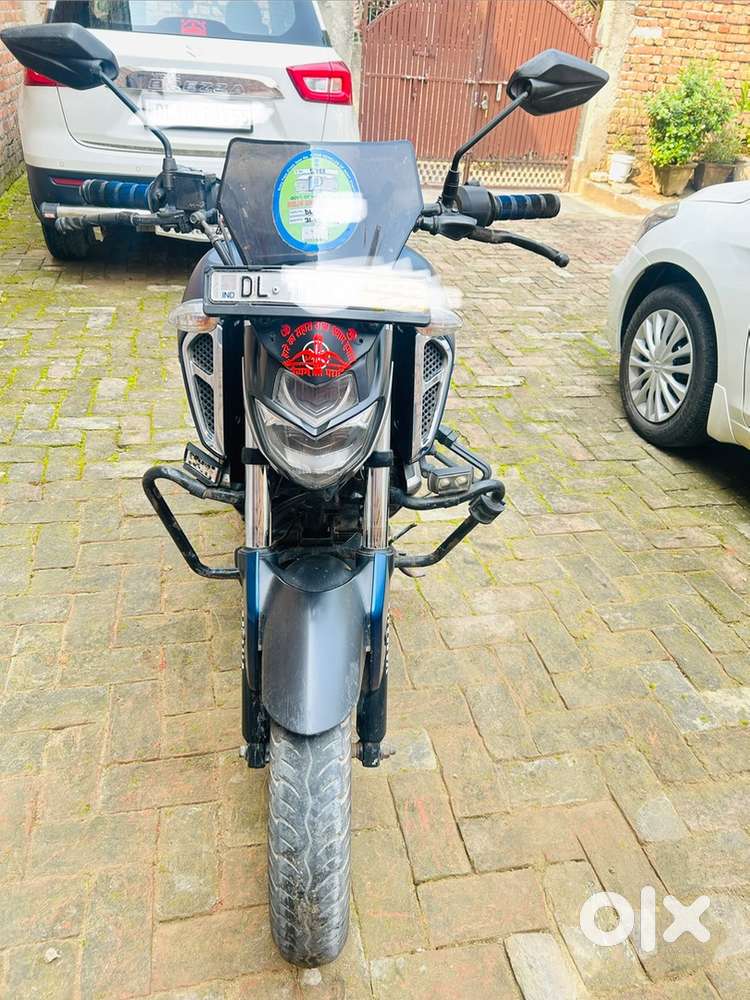 One hand driven bike in Exellent condition