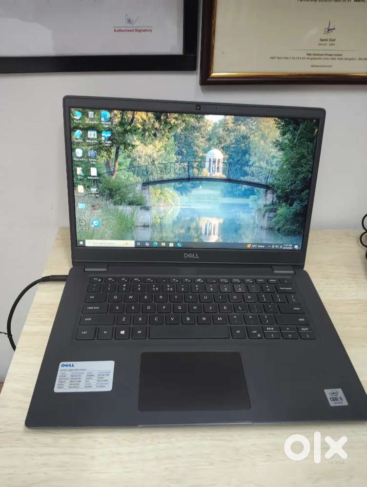Dell latitude laptop 3410