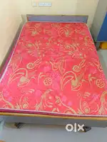 5*6 bed along with matress