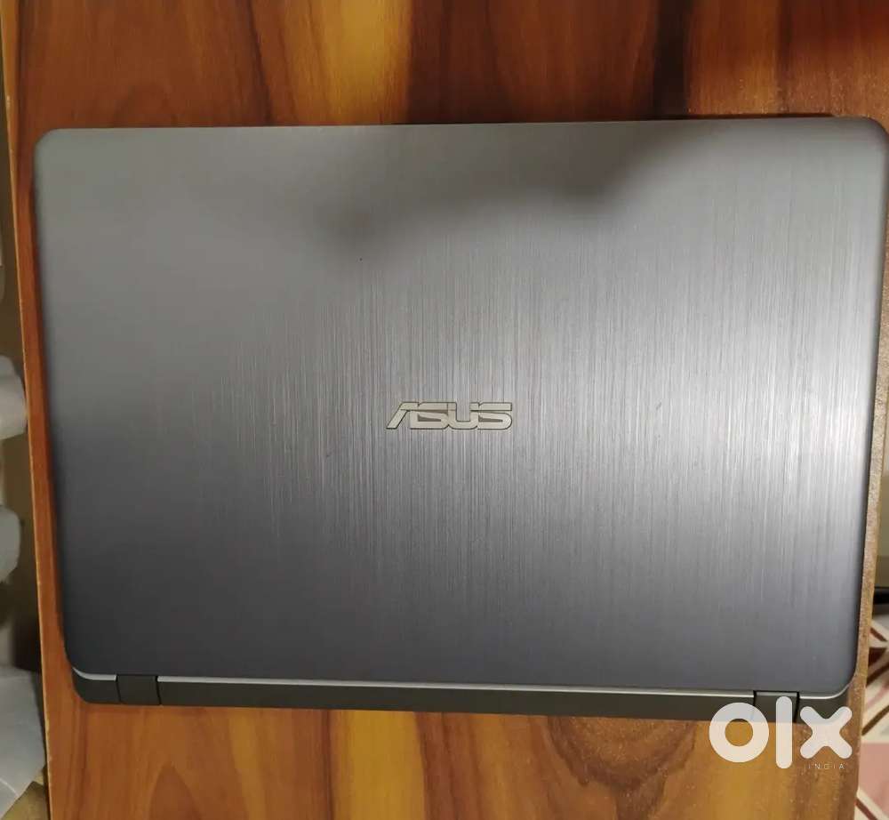 Asus X507UF Laptop – i5-8250U, 8GB RAM, 2GB NVIDIA MX130