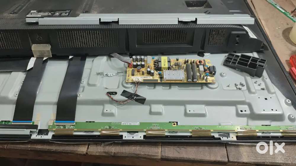 इलेक्ट्रॉनिक सामान के सुधारक होमथेटर dth led tv