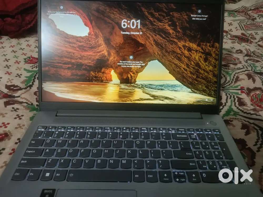 Lenovo IdeaPad Intel i5