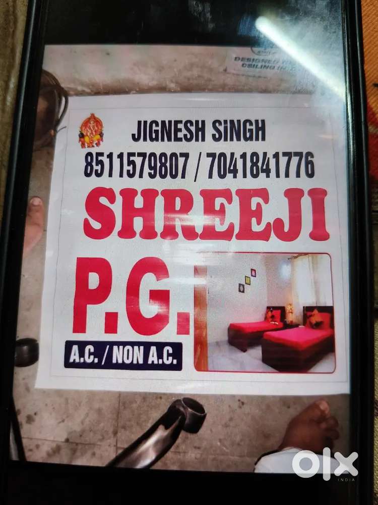 Pg for students and employees only for males