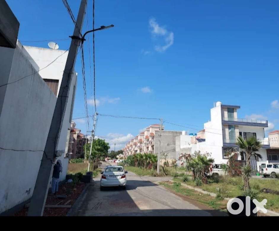 Shop for sale on urgent basis