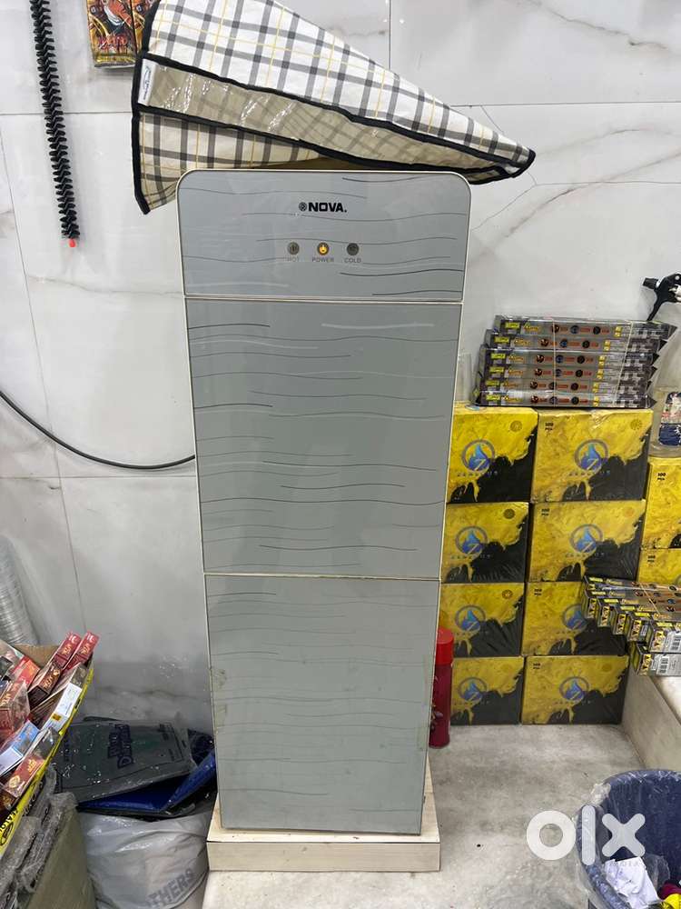 Nova water dispencer hot and cold