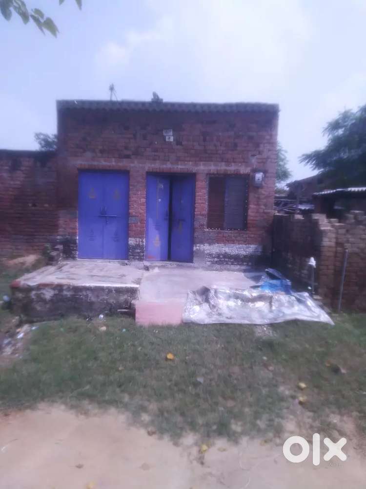 राजकीय डिग्री कॉलेज के पास हस्तिनापुर में 70 गज का मकान बिकाऊ है