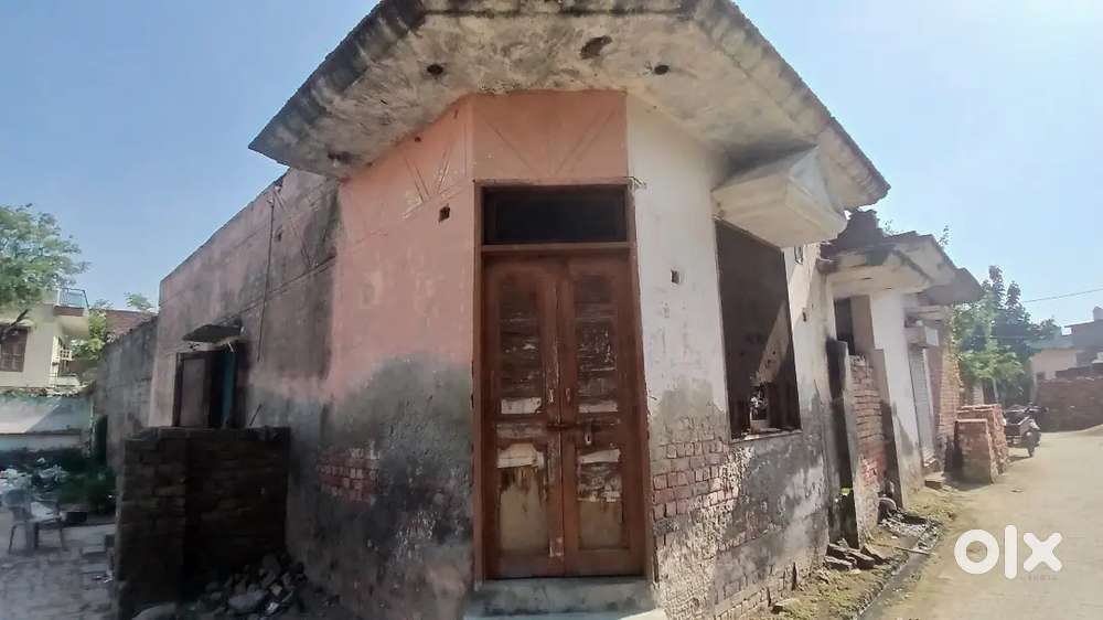House for selling good look no any isuue?