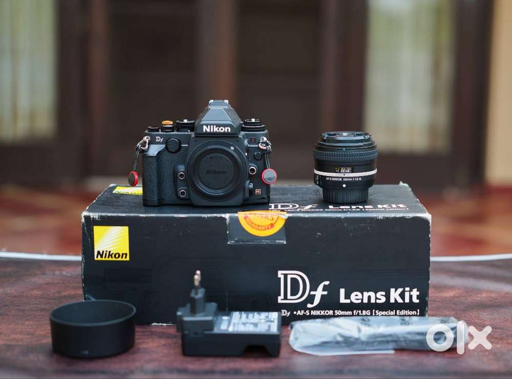 Nikon Df camera body (black) + Nikon 50mm F1.8G Special Edition lens