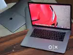 Apple Macbook Pro i9 32GB Ram 512GB Apple SSD 5.5gbGraphics