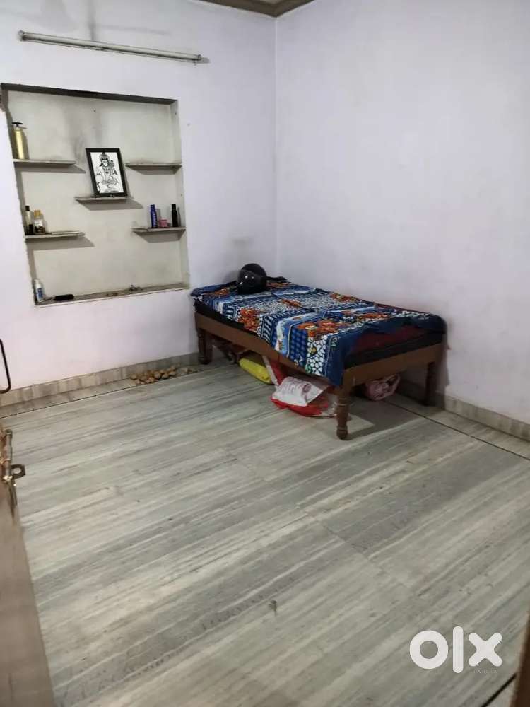 Independent Flat need Flatmates