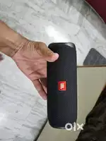 JBL FLIP 5 BLUETOOTH SPEAKER