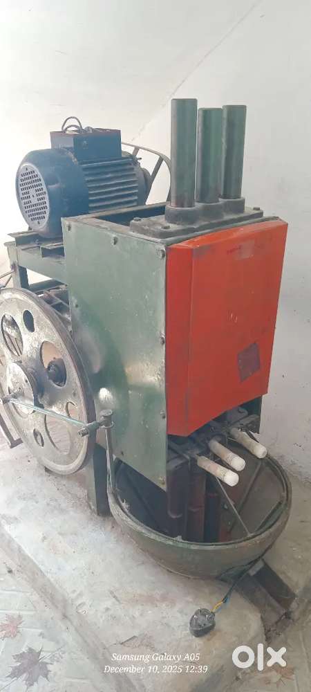 Mirchi Kandap Machine