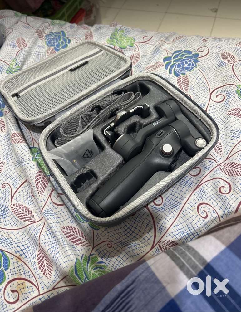 DJI osmo mobile 7P gimbal