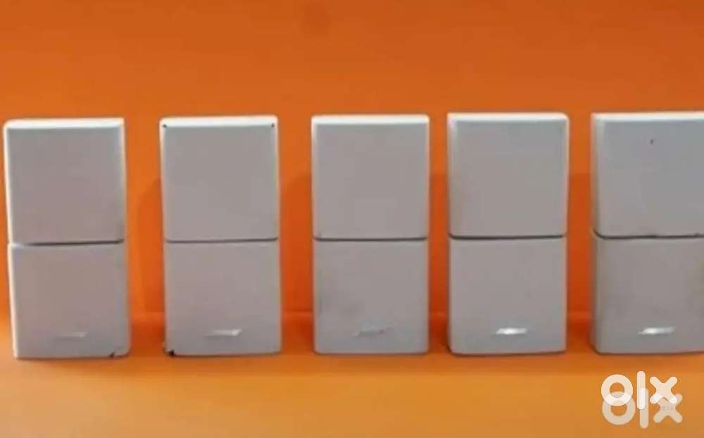 Bose double cube white speakers 5 nos 200 watts in 8ohms. Rs 35,000.