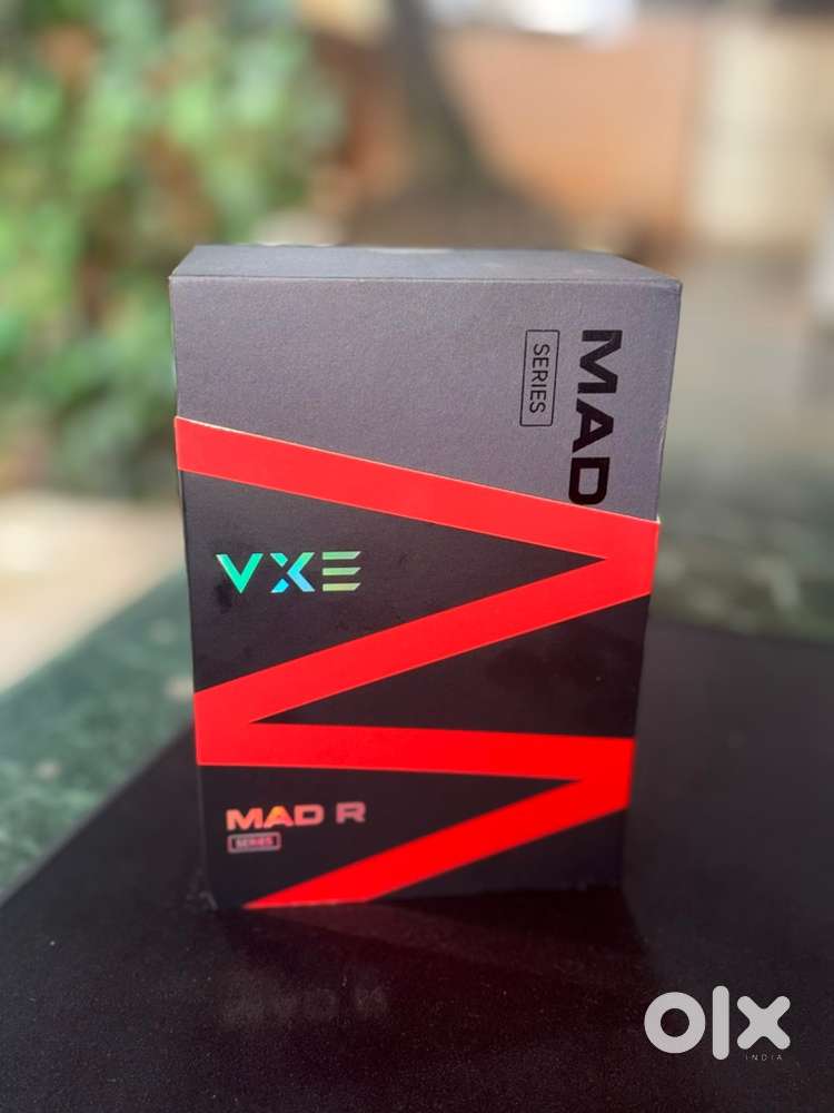 Vxe mad r + wireless gaming mouse