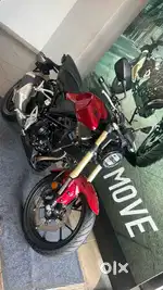 2025 CB300R BRAND NEW E20