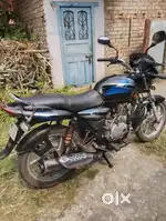 Bajaj Discover 125, Self , Alloy wheels